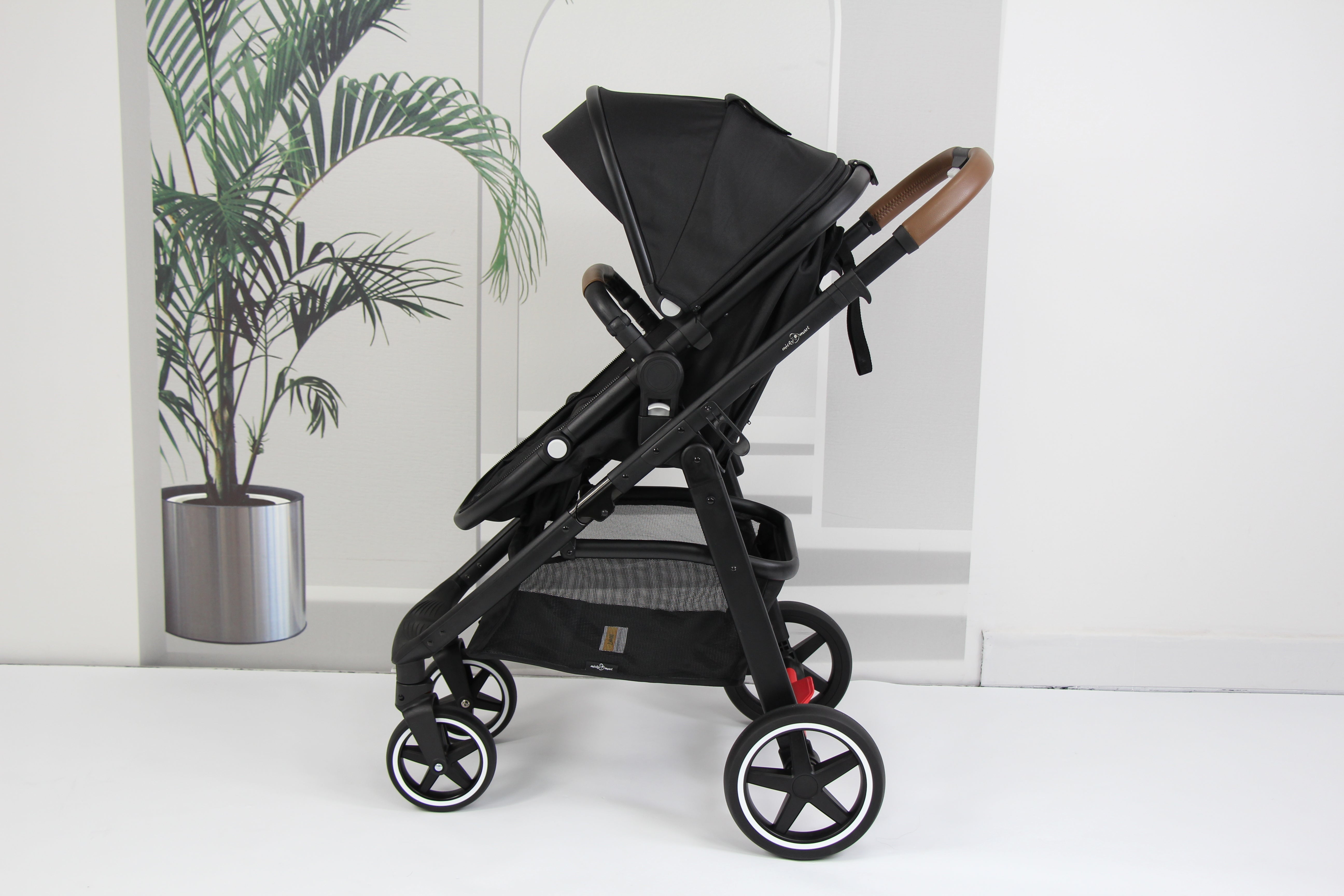 Baby pram / Stroller 2 in 1 convertible bassinet -Black - Micky Mart
