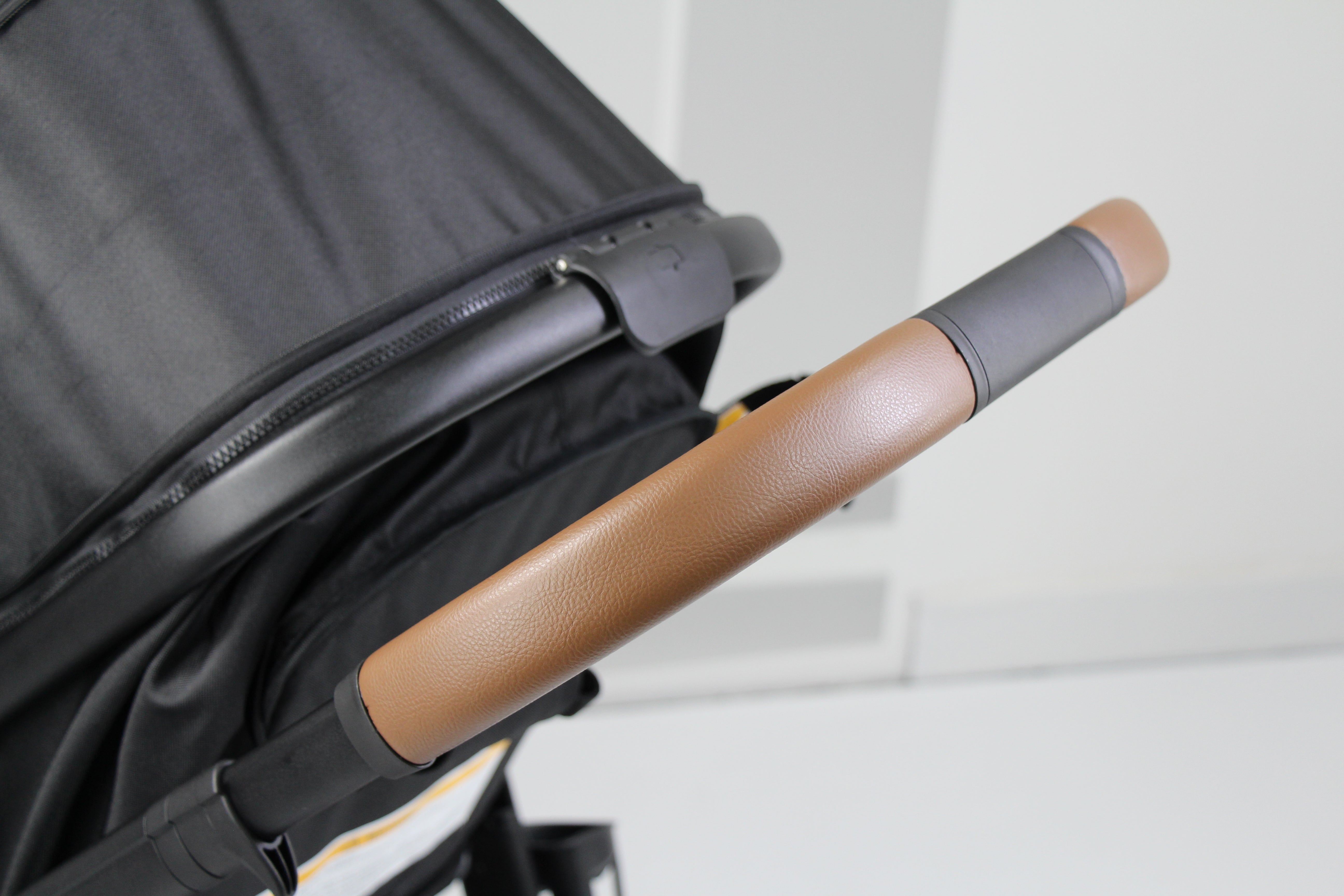 Baby pram / Stroller 2 in 1 convertible bassinet -Black - Micky Mart