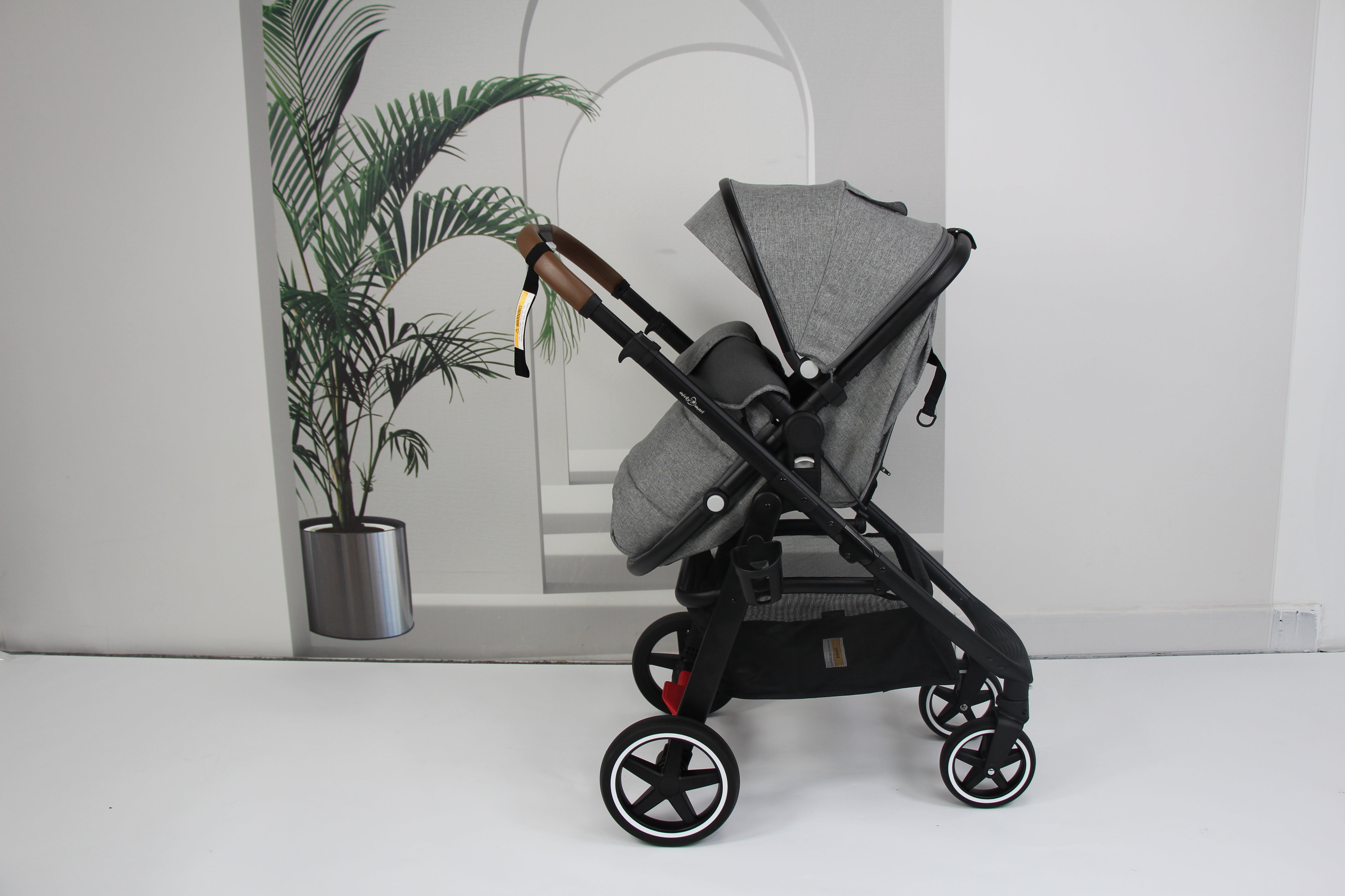 Baby pram / stroller 2 in 1 convertible - grey - Micky Mart