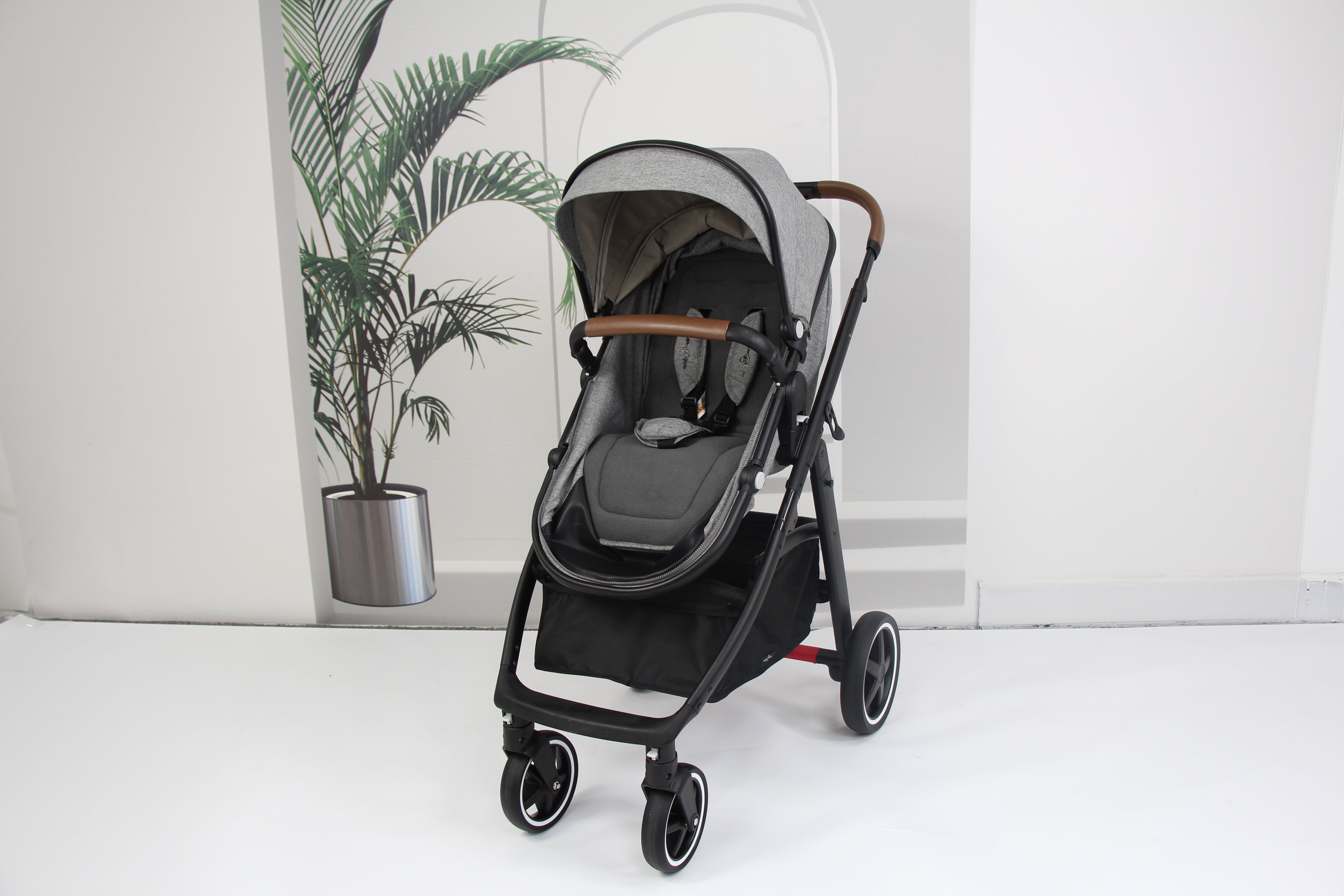 Baby pram / stroller 2 in 1 convertible - grey - Micky Mart