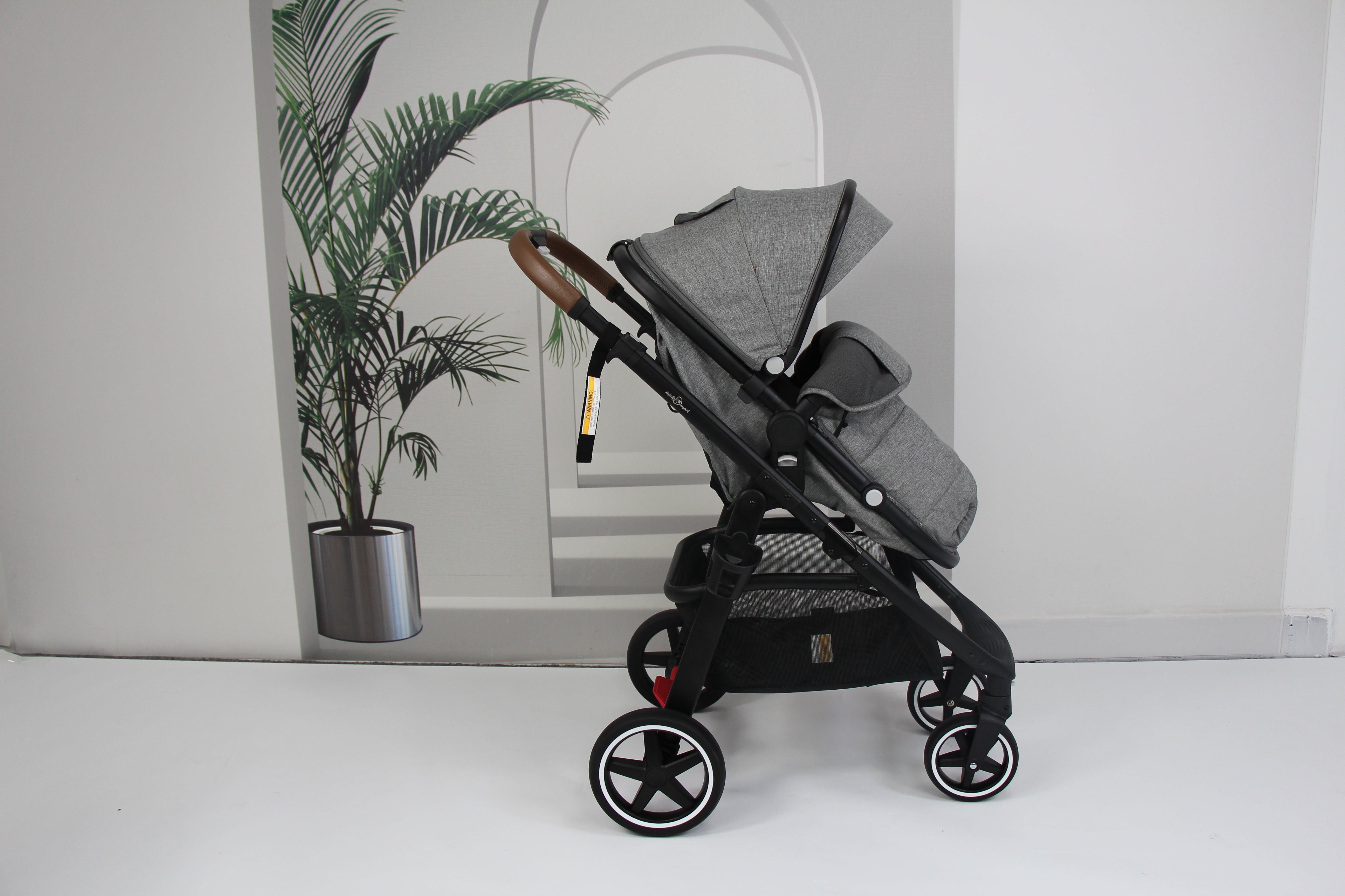 Baby pram / stroller 2 in 1 convertible - grey - Micky Mart